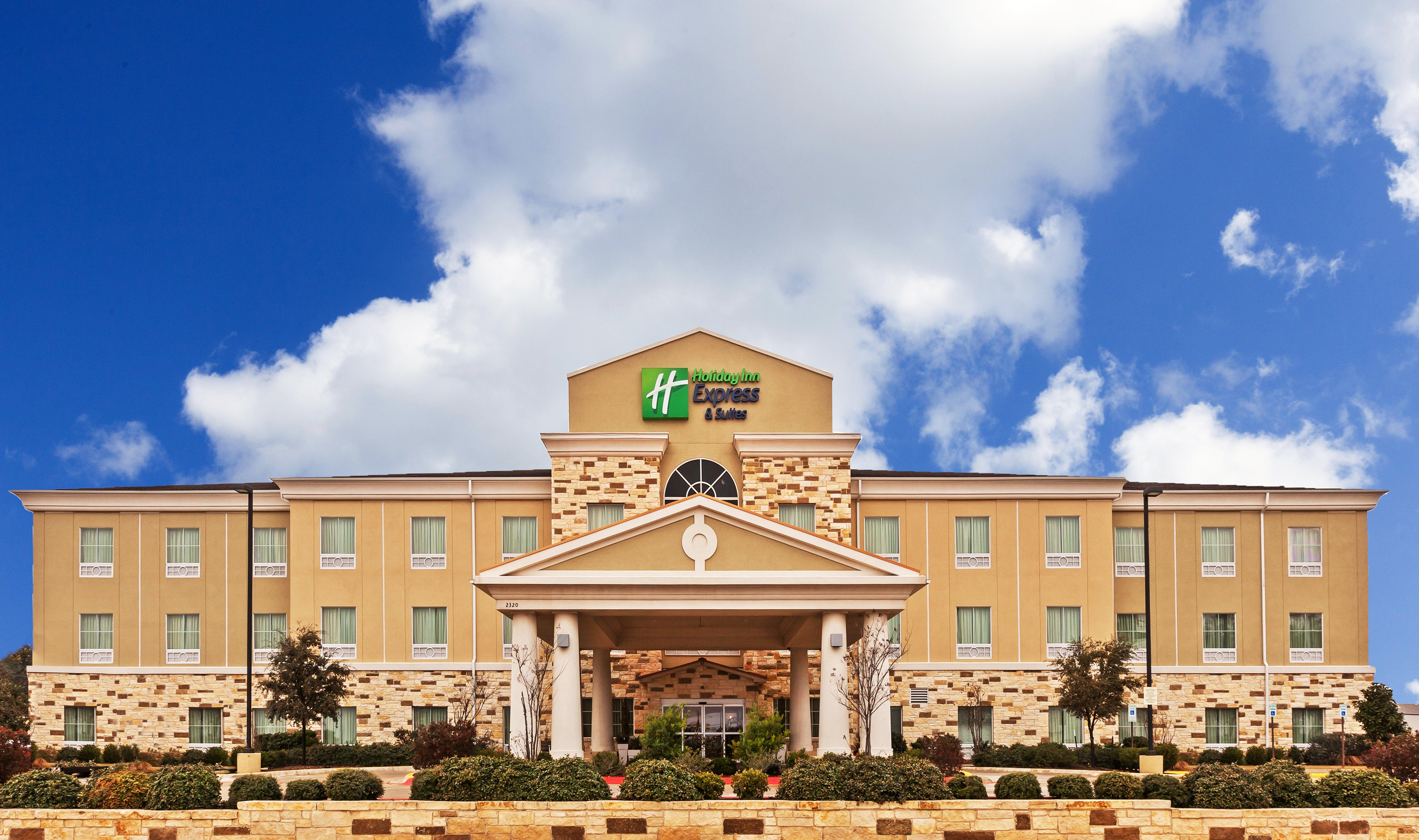 Holiday Inn Express & Suites Brady By Ihg Zewnętrze zdjęcie