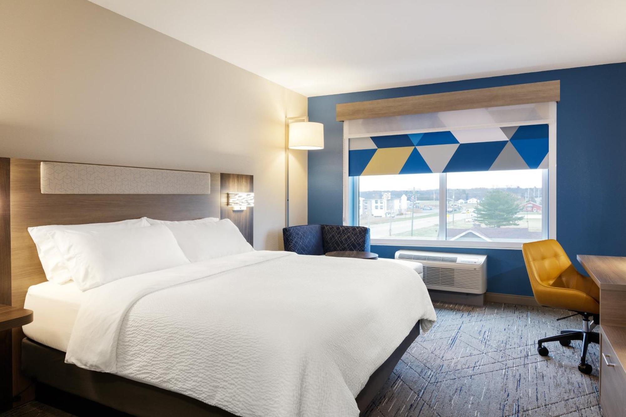 Holiday Inn Express & Suites Brady By Ihg Zewnętrze zdjęcie